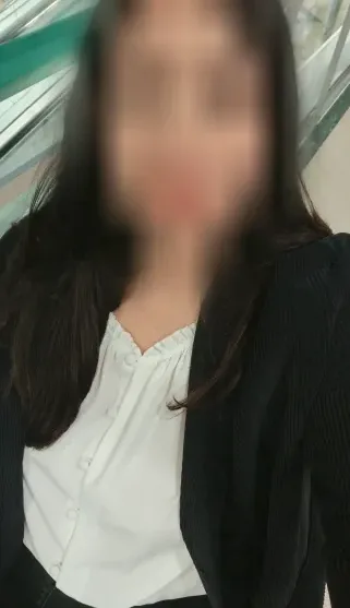 Antonia, 39