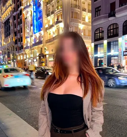 Carina, 26