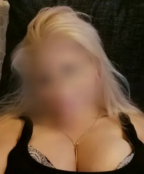 Hannah, 37