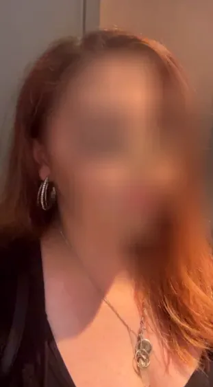 Maike, 24