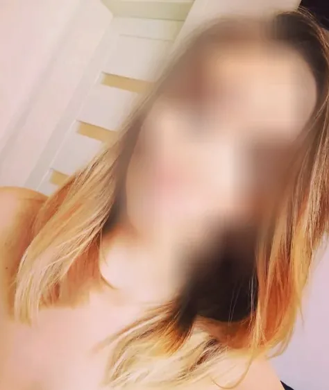 Romy, 24