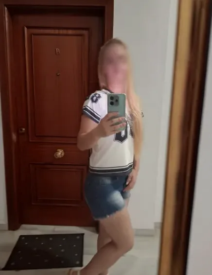 Viktoria, 38